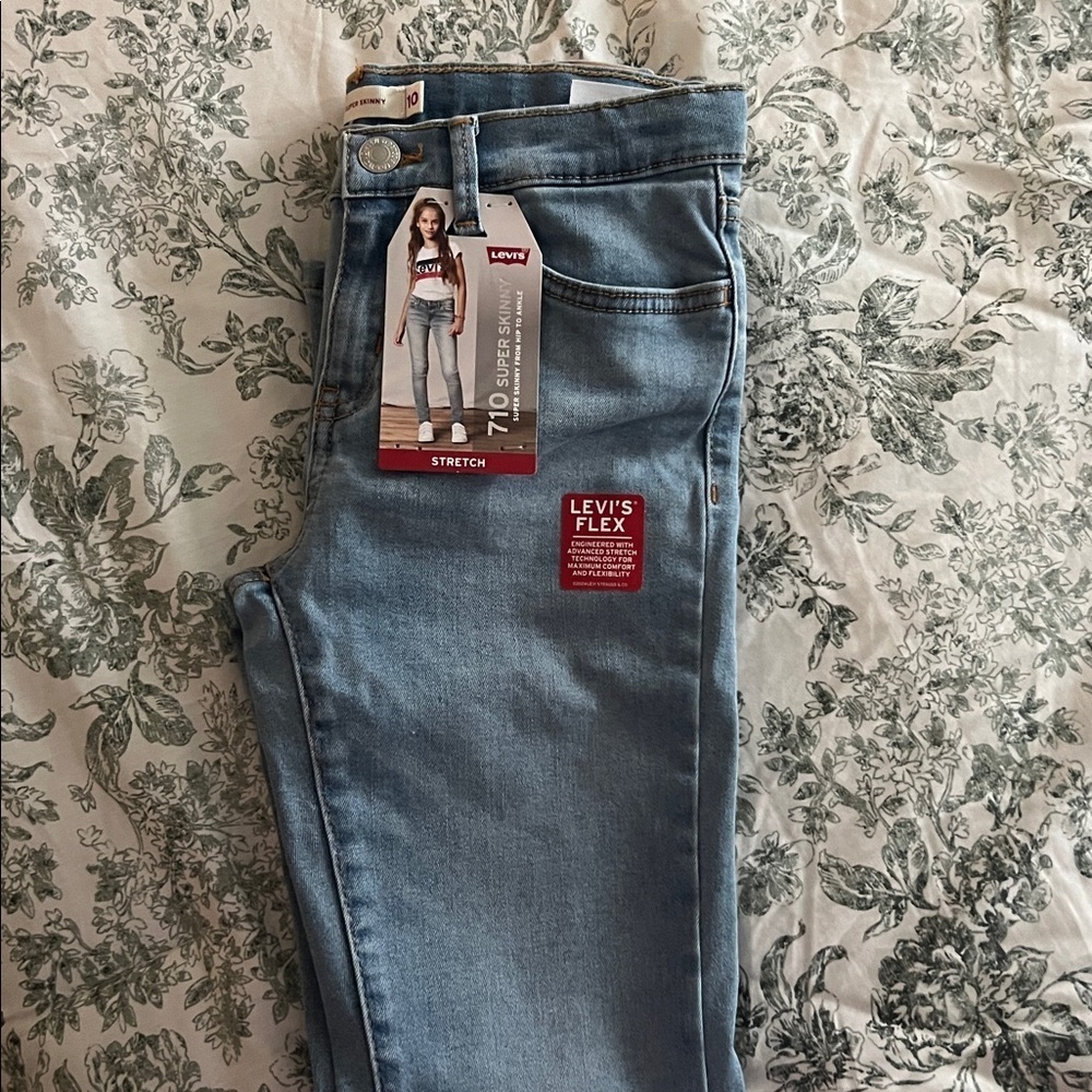 NWT Levi's Blue Denim Flex Jeans - Picture 7 of 8